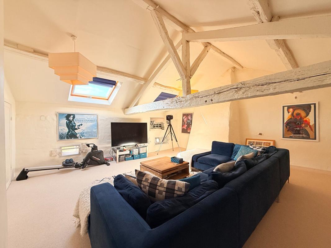 4 bedroom maison in Saint-severin, Dordogne, France