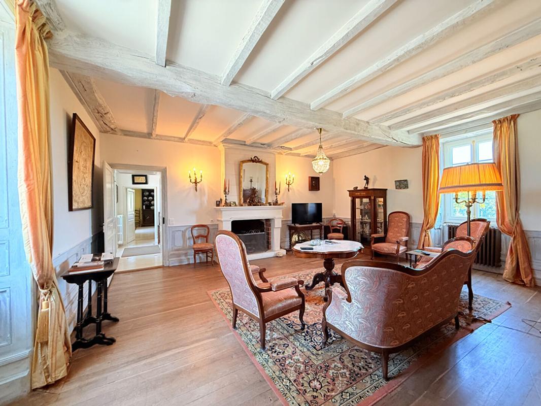 7 bedroom maison in Verteillac, Dordogne, France