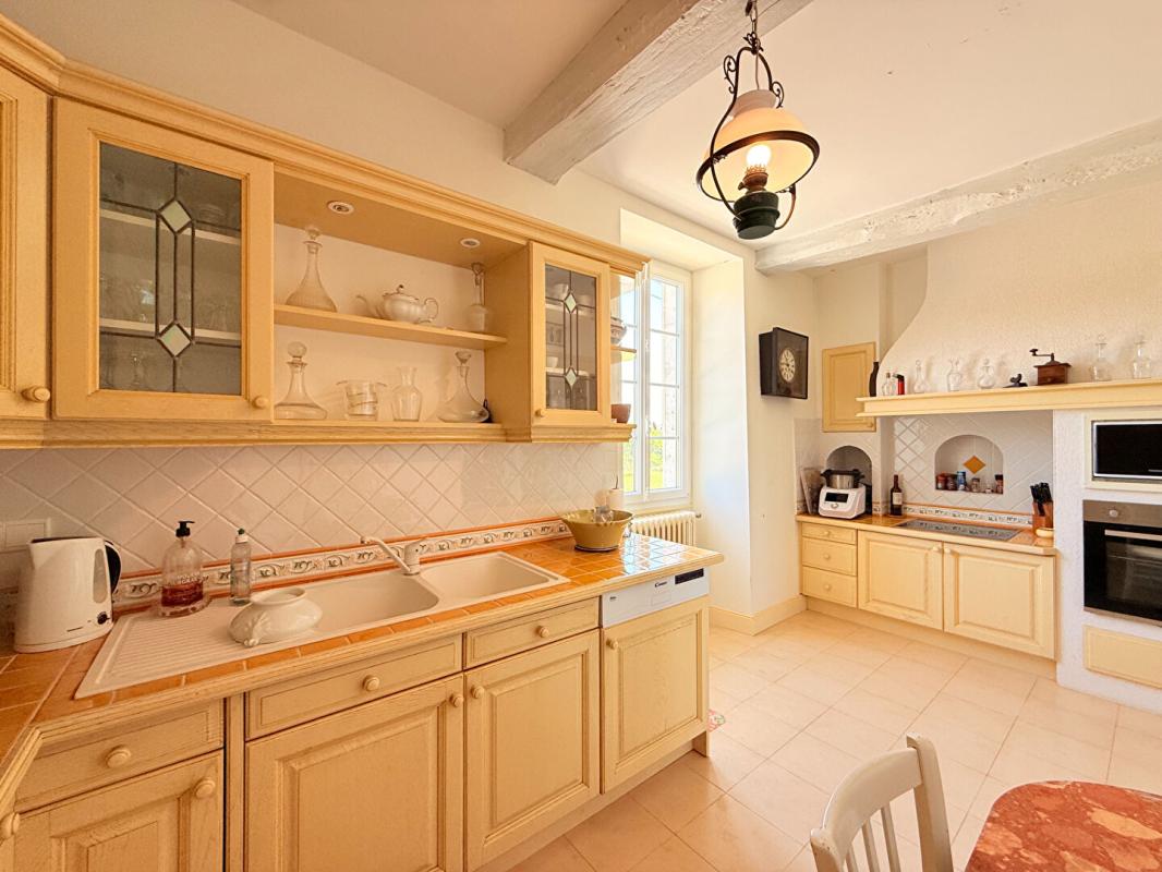 7 bedroom maison in Verteillac, Dordogne, France