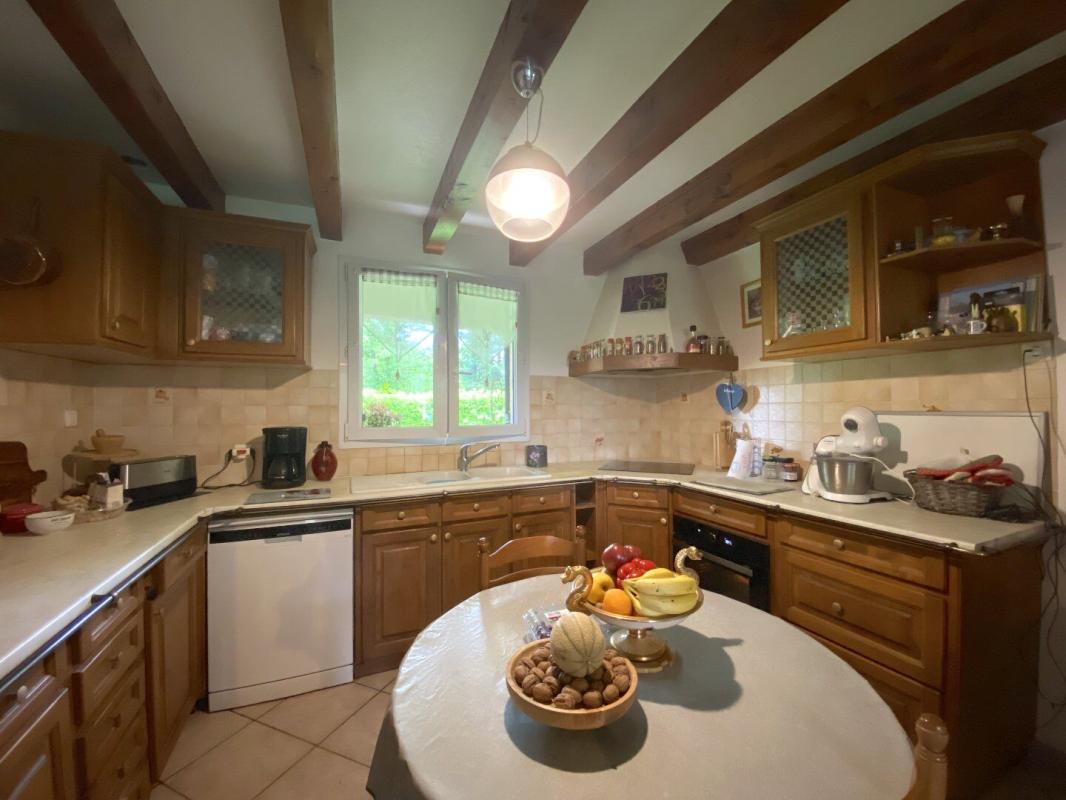 4 bedroom maison in Saint Estephe, Dordogne, France
