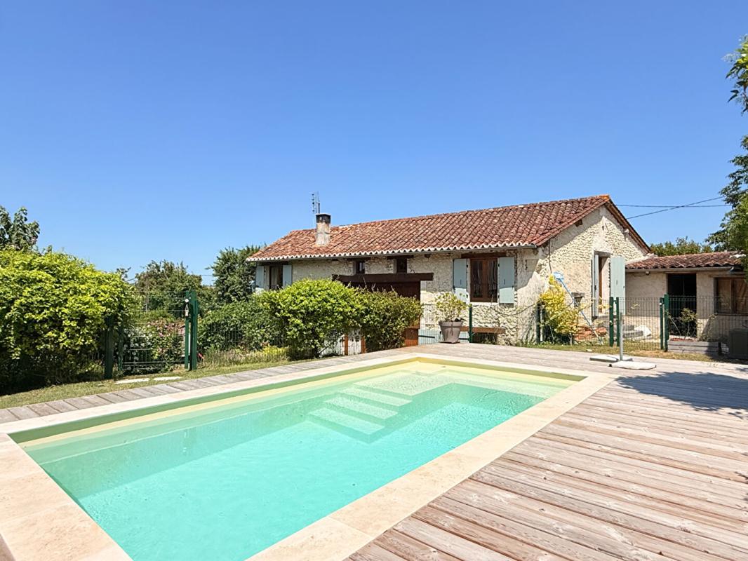 4 bedroom maison de village in Bouteilles Saint Sebastien, Dordogne, France