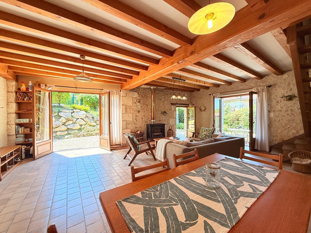 4 bedroom maison de village in Bouteilles Saint Sebastien, Dordogne, France