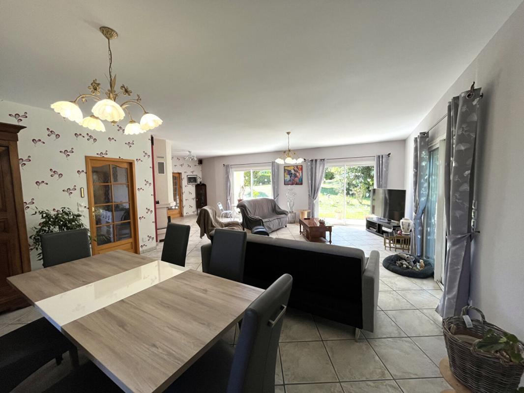 4 bedroom villa in Becheresse, Charente, France