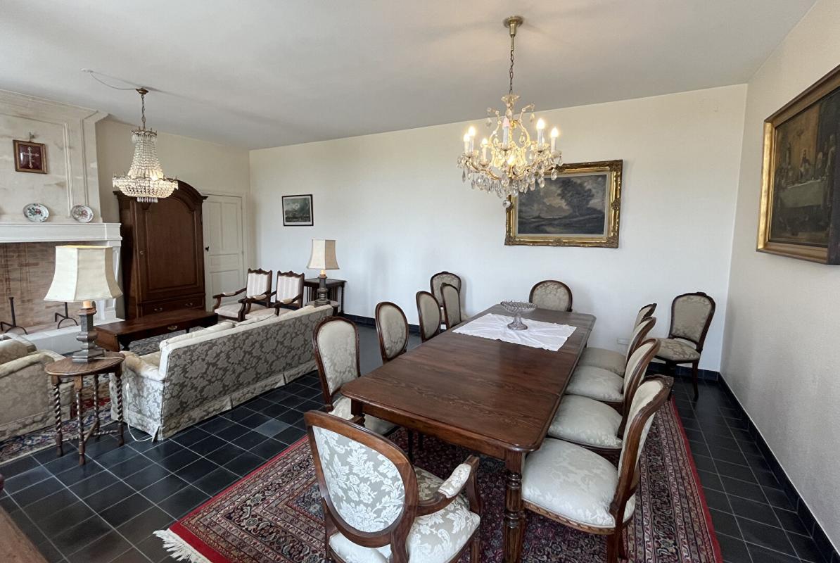 4 bedroom manoir in Mirambeau, Charente-Maritime, France