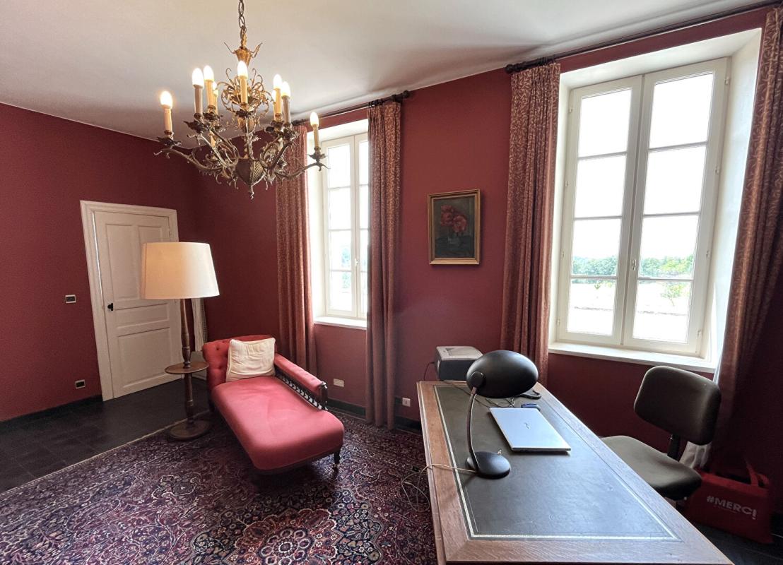 4 bedroom manoir in Mirambeau, Charente-Maritime, France
