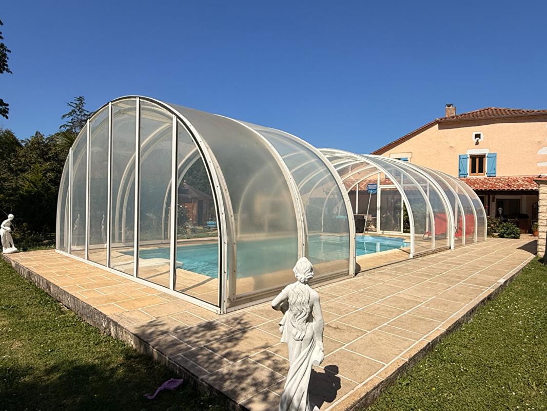 4 bedroom maison in Hautefaye, Dordogne, France