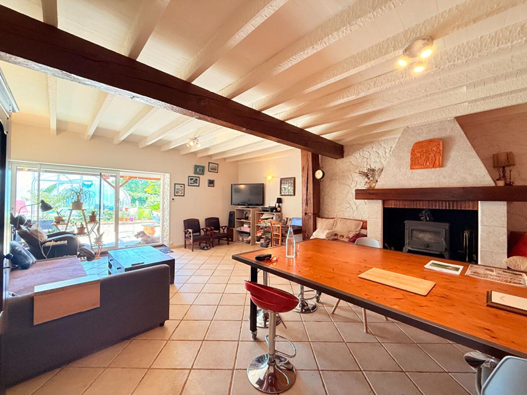 4 bedroom maison in Hautefaye, Dordogne, France