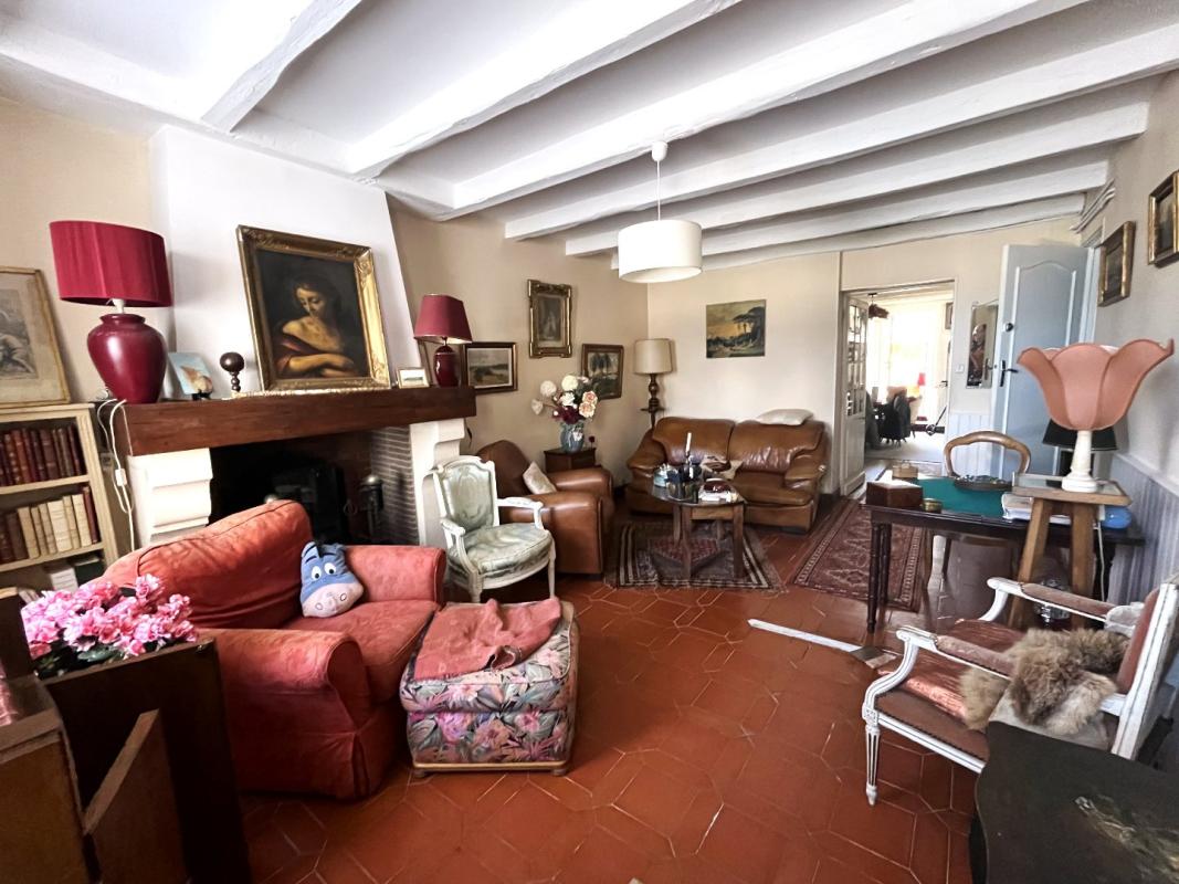 4 bedroom maison de village in Bors De Montmoreau, Charente, France