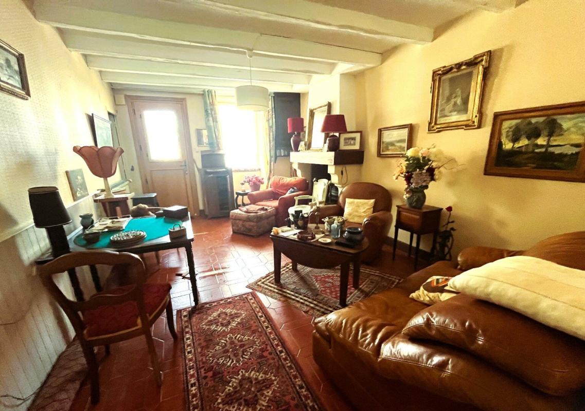4 bedroom maison de village in Bors De Montmoreau, Charente, France