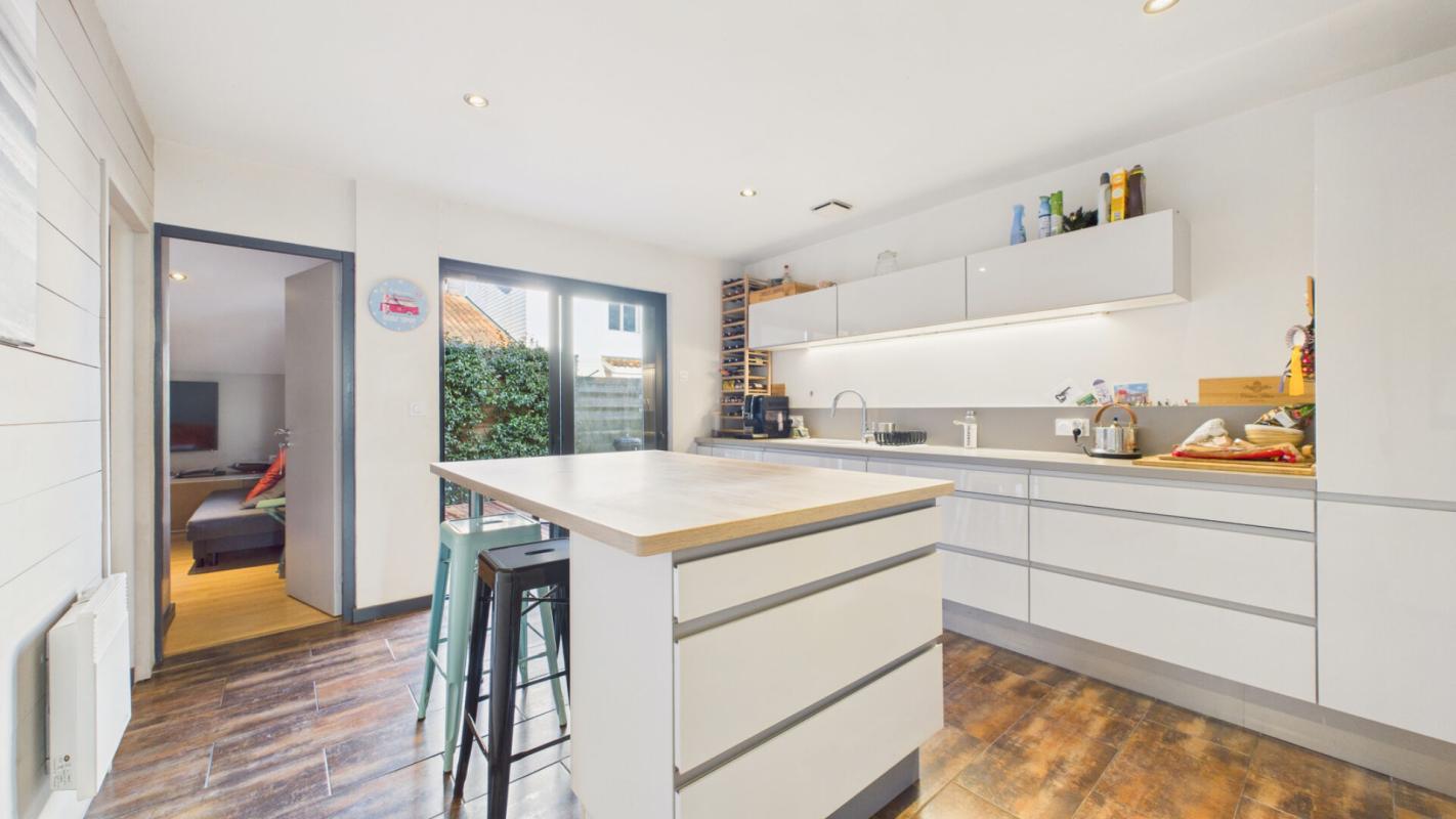 4 bedroom maison recente in Dax, Landes, France