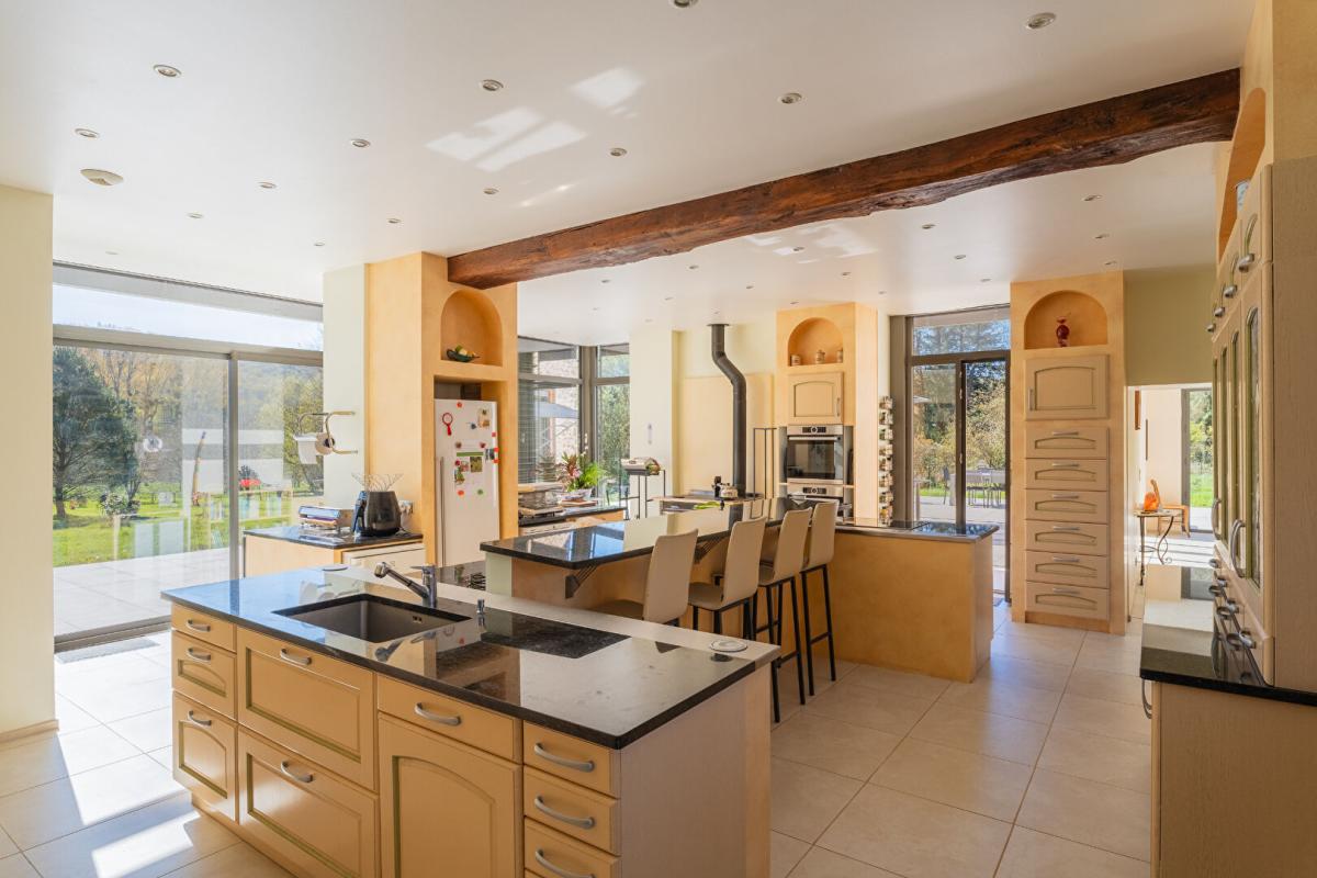 12 bedroom chateau in Senlisse, Yvelines, France
