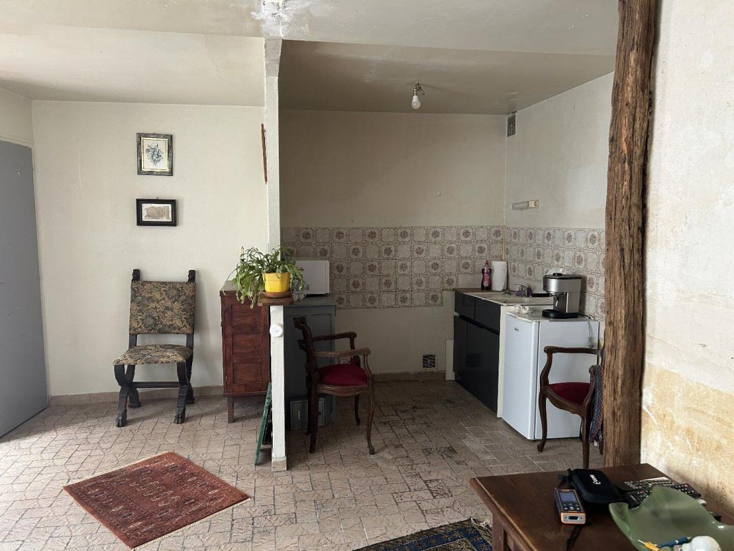 2 bedroom maison in Saint Jean D Angely, Charente-Maritime, France