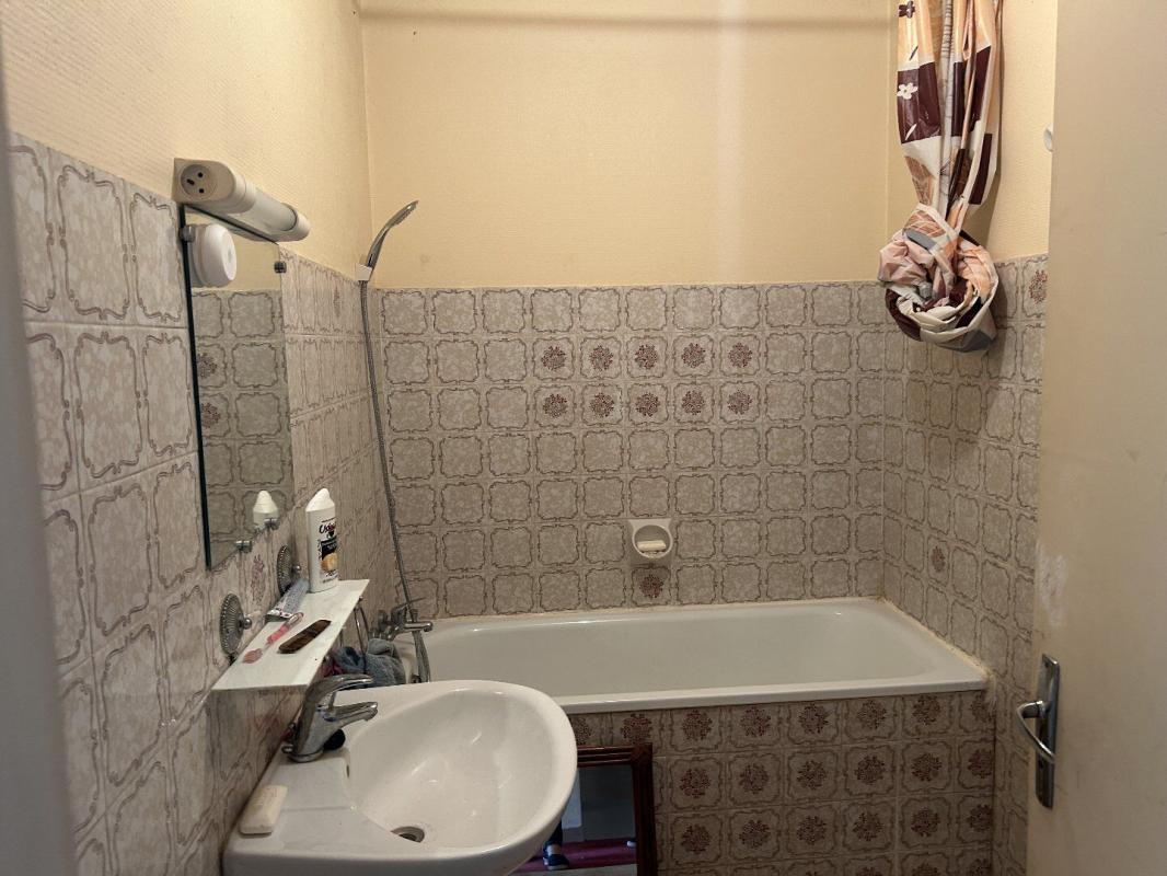 2 bedroom maison in Saint Jean D Angely, Charente-Maritime, France