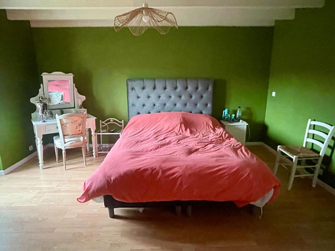5 bedroom maison in Villefollet, Deux-Sèvres, France