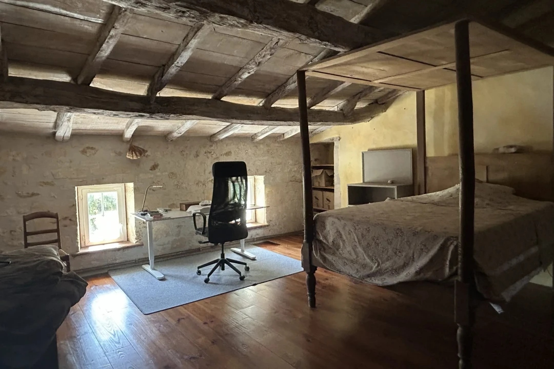 5 bedroom longere in Romegoux, Charente-Maritime, France