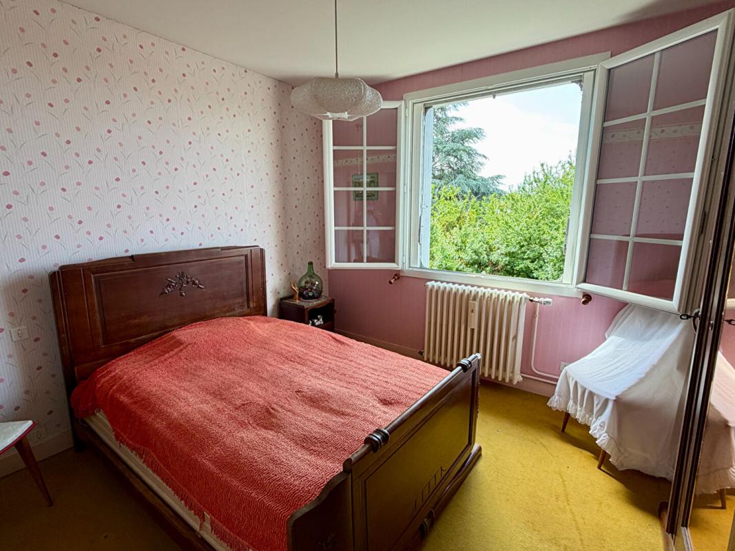 4 bedroom maison in Saintes, Charente-Maritime, France