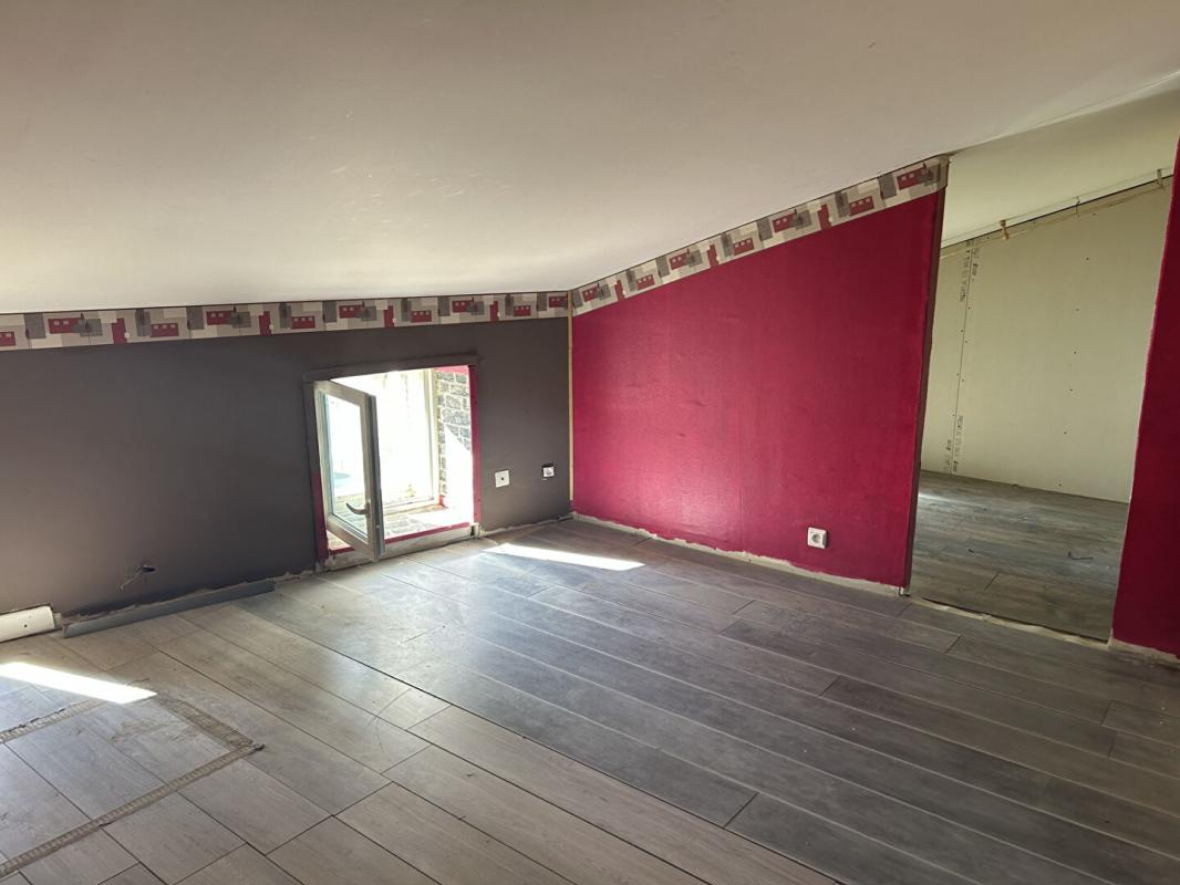 2 bedroom maison de village in Mazeray, Charente-Maritime, France