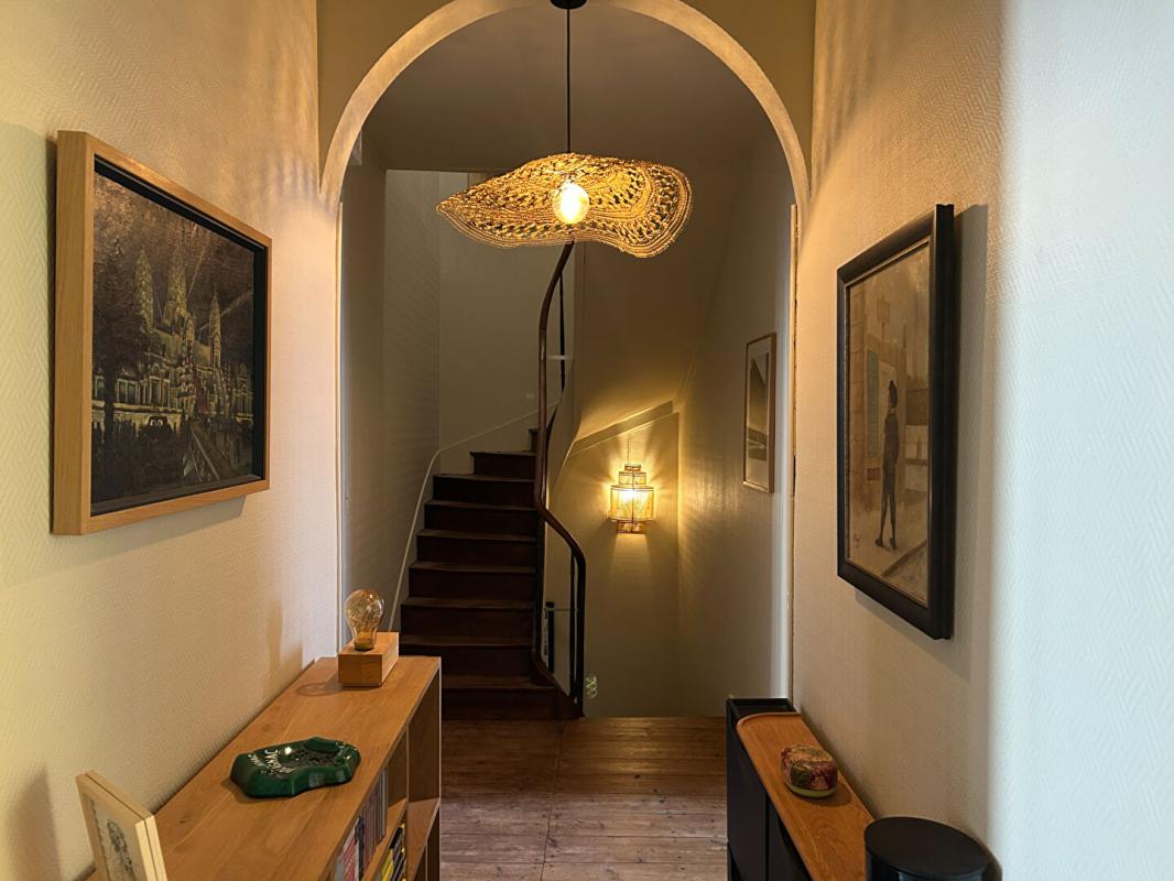 6 bedroom maison de ville in Saint Jean D Angely, Charente-Maritime, France