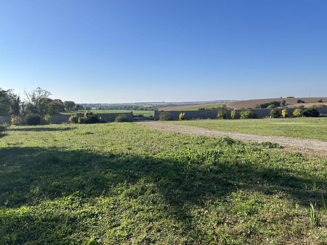 5 bedroom propriete in Essouvert, Charente-Maritime, France