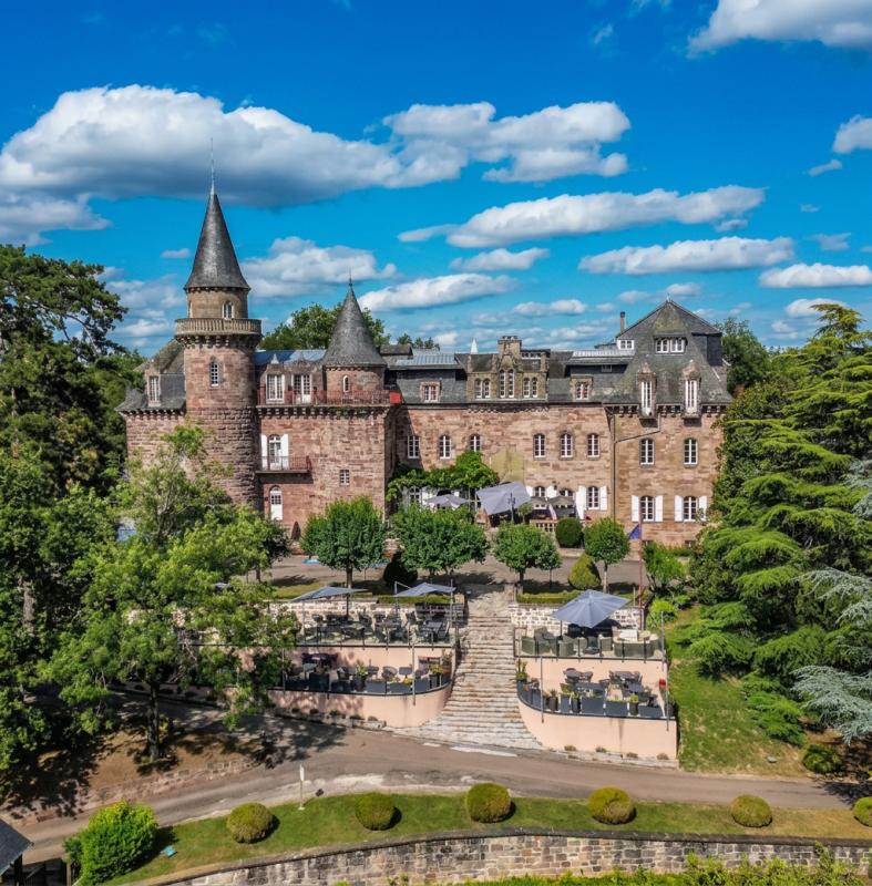 36 bedroom chateau in Varetz, Corrèze, France