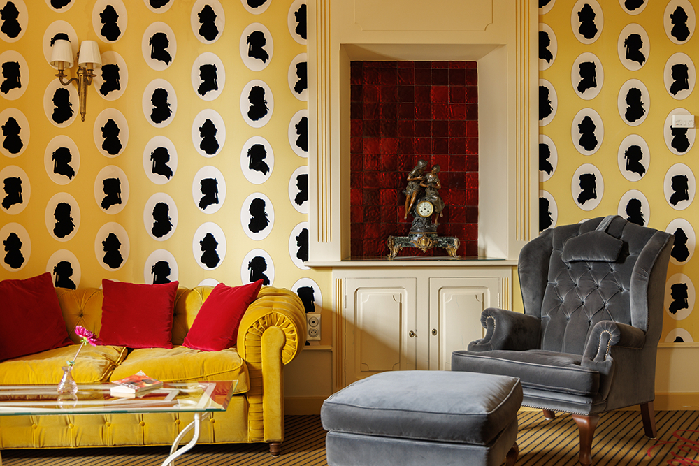 36 bedroom chateau in Varetz, Corrèze, France
