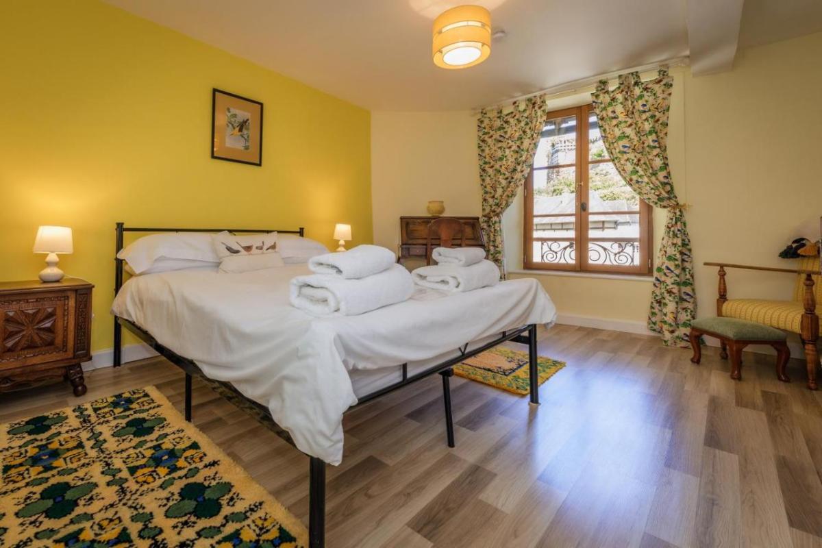 5 bedroom chambre d’hotes in Segur Le Chateau, Corrèze, France