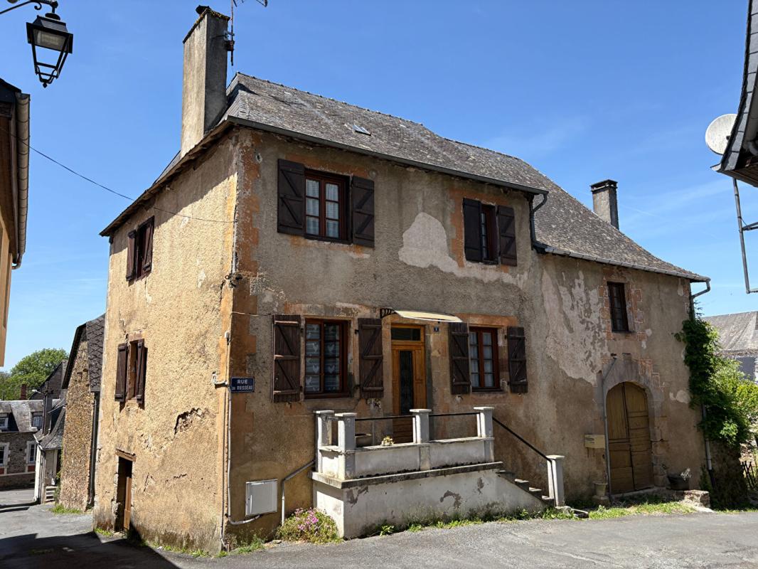 3 bedroom maison de village in Juillac, Corrèze, France