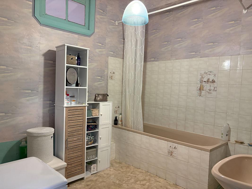 3 bedroom maison de village in Juillac, Corrèze, France