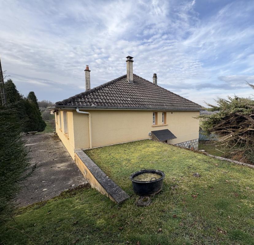 4 bedroom maison in Troche, Corrèze, France