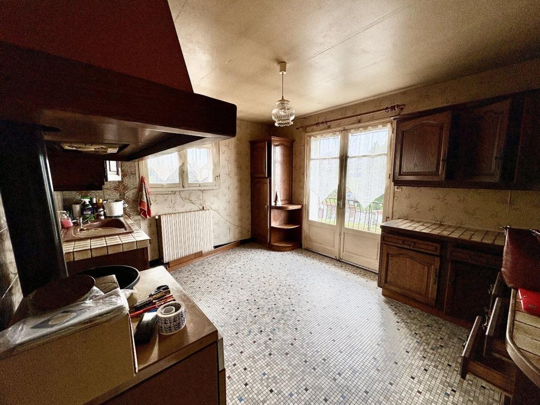 4 bedroom maison in Troche, Corrèze, France