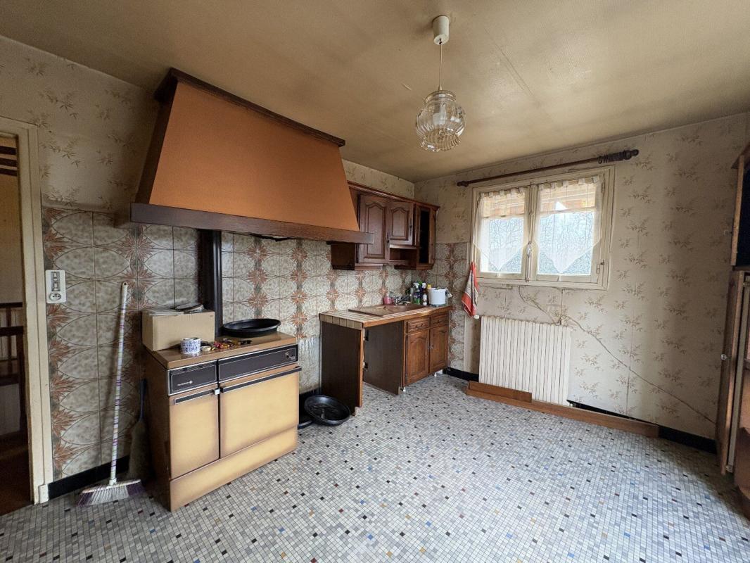 4 bedroom maison in Troche, Corrèze, France