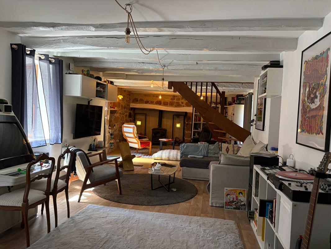 4 bedroom maison in Louignac, Corrèze, France