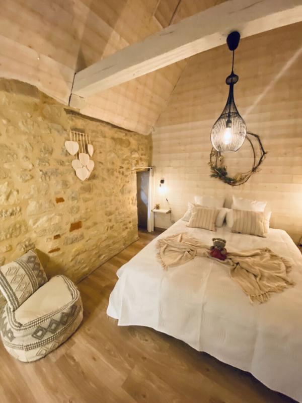 5 bedroom maison en pierres in St Robert, Corrèze, France