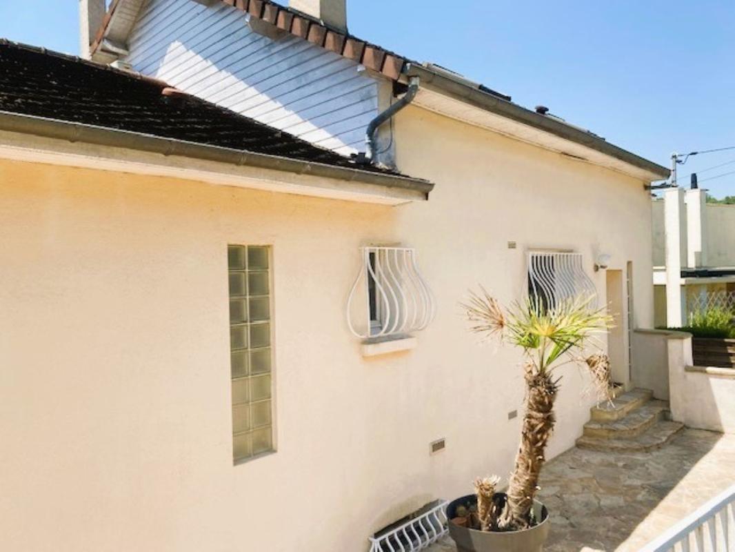 3 bedroom maison in Brive La Gaillarde, Corrèze, France