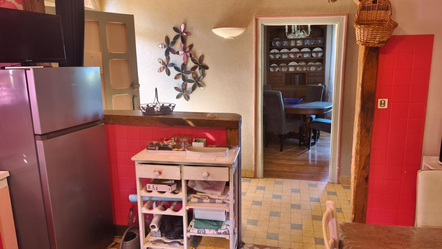 3 bedroom maison a renover in Saint Solve, Corrèze, France