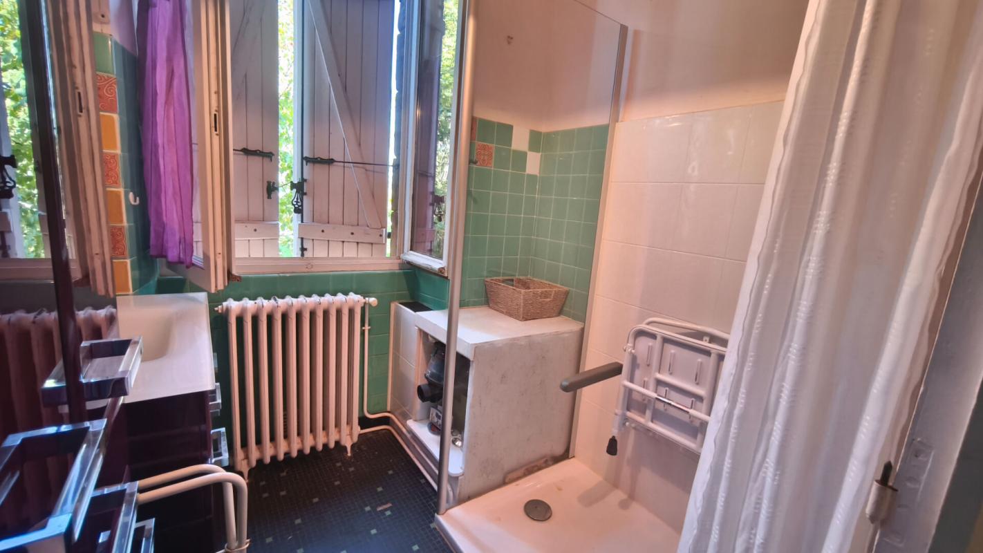 3 bedroom maison a renover in Saint Solve, Corrèze, France
