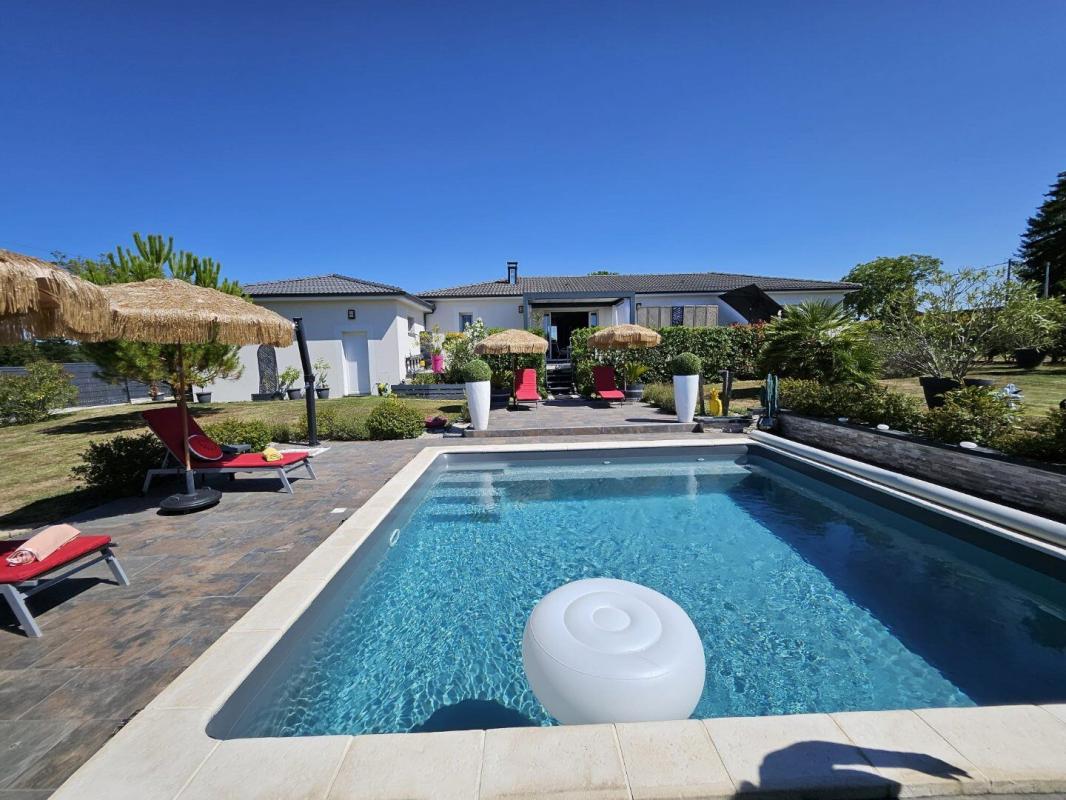 4 bedroom maison in La Chapelle Gonaguet, Dordogne, France