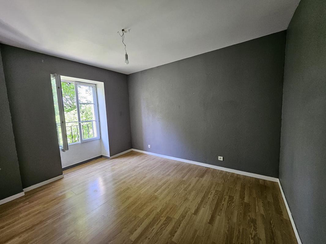 3 bedroom maison de village in Cubjac Auvezere Val D Ans, Dordogne, France