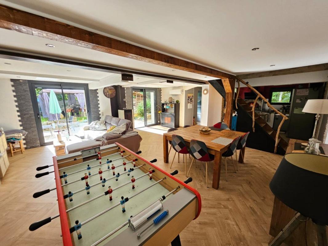 4 bedroom maison situee en campagne in Bassilac, Dordogne, France