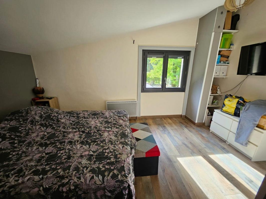 4 bedroom maison situee en campagne in Bassilac, Dordogne, France