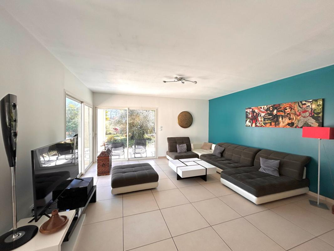 4 bedroom villa in Marsac Sur L Isle, Dordogne, France