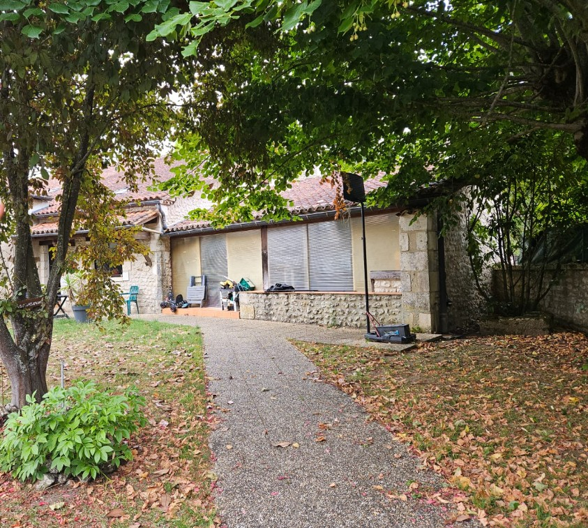 grange in Riberac, Dordogne, France