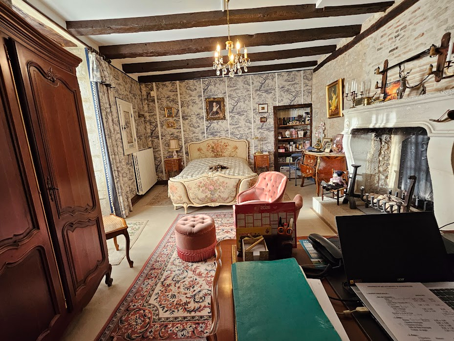 7 bedroom chateau in Perigueux, Dordogne, France