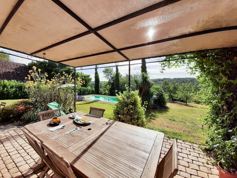 5 bedroom maison in Bassilac, Dordogne, France