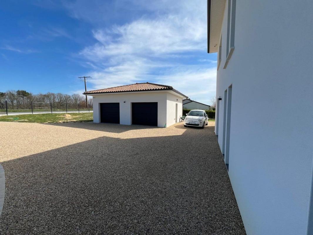 5 bedroom maison recente in Annesse Et Beaulieu, Dordogne, France
