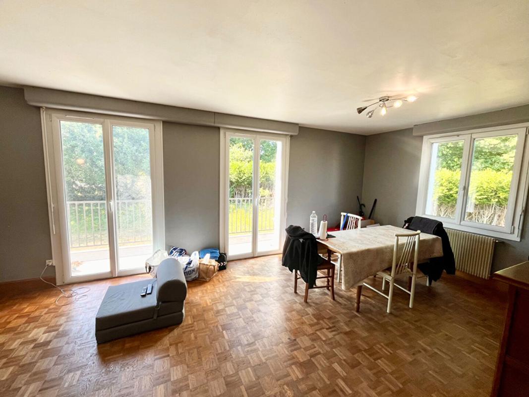 3 bedroom maison in Pressac, Vienne, France