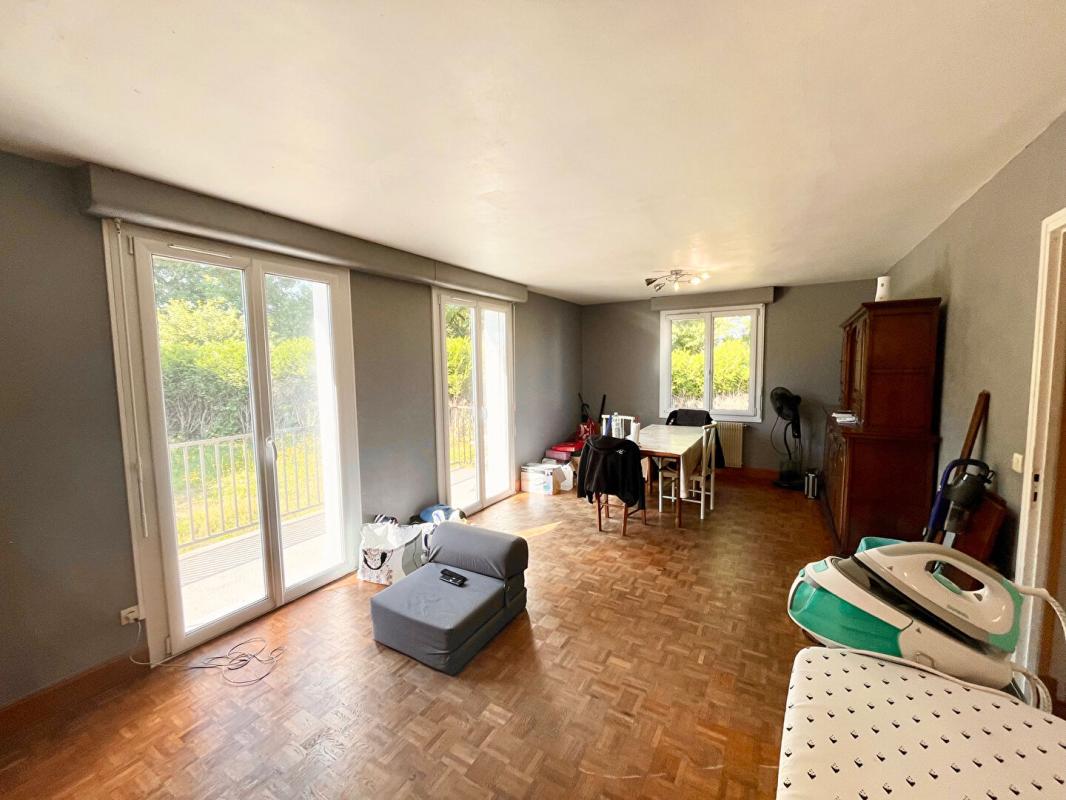 3 bedroom maison in Pressac, Vienne, France