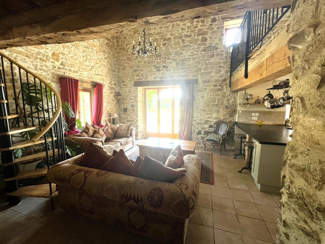 5 bedroom corps de ferme in Saint Bazile, Haute-Vienne, France