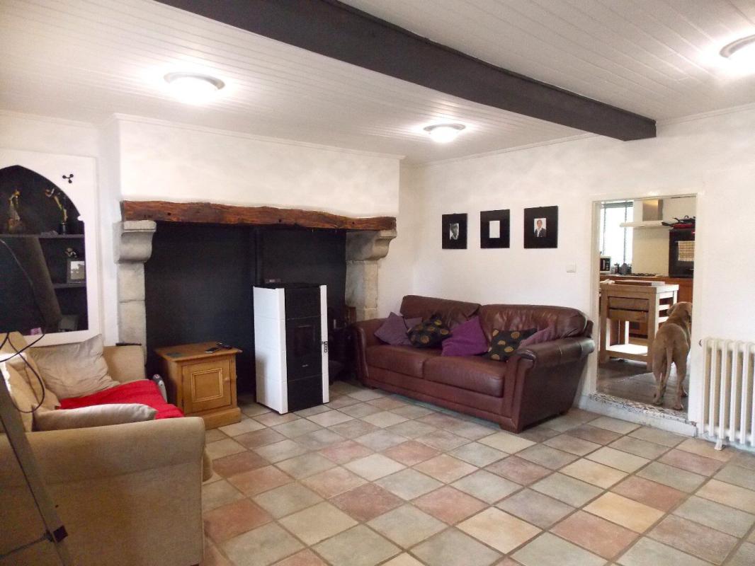 5 bedroom maison en pierres in Marval, Haute-Vienne, France