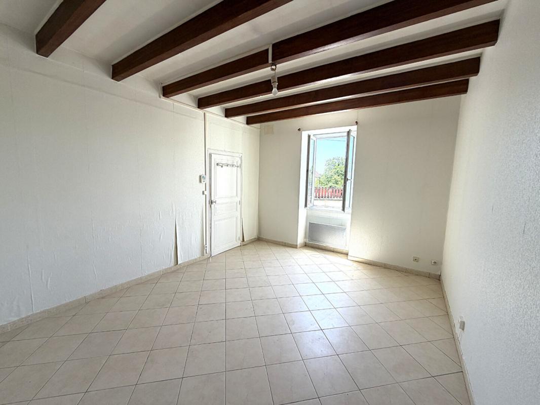 2 bedroom maison de campagne in Saint Claud, Charente, France